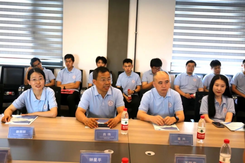 1688718827510688.jpg 参观4.jpg