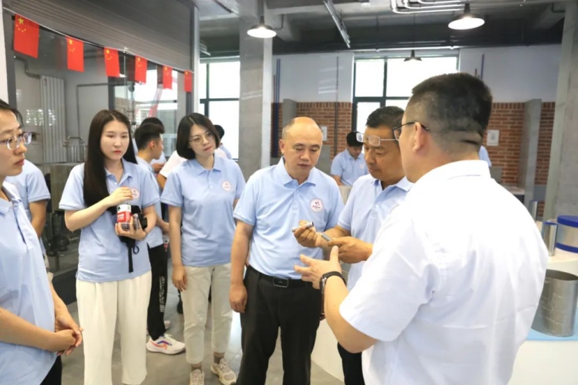 1688718839436571.jpg 参观6.jpg